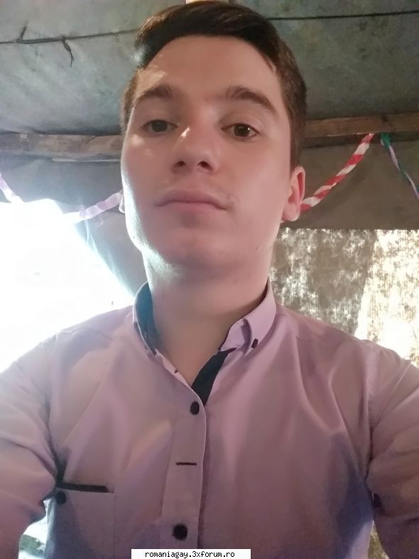 Sex - Am 23 de ani si sunt mai mult pasiv - Gay sau Bi - Intri vorbesti, pleci si futi
